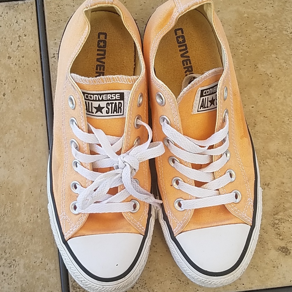 Converse cool peach color